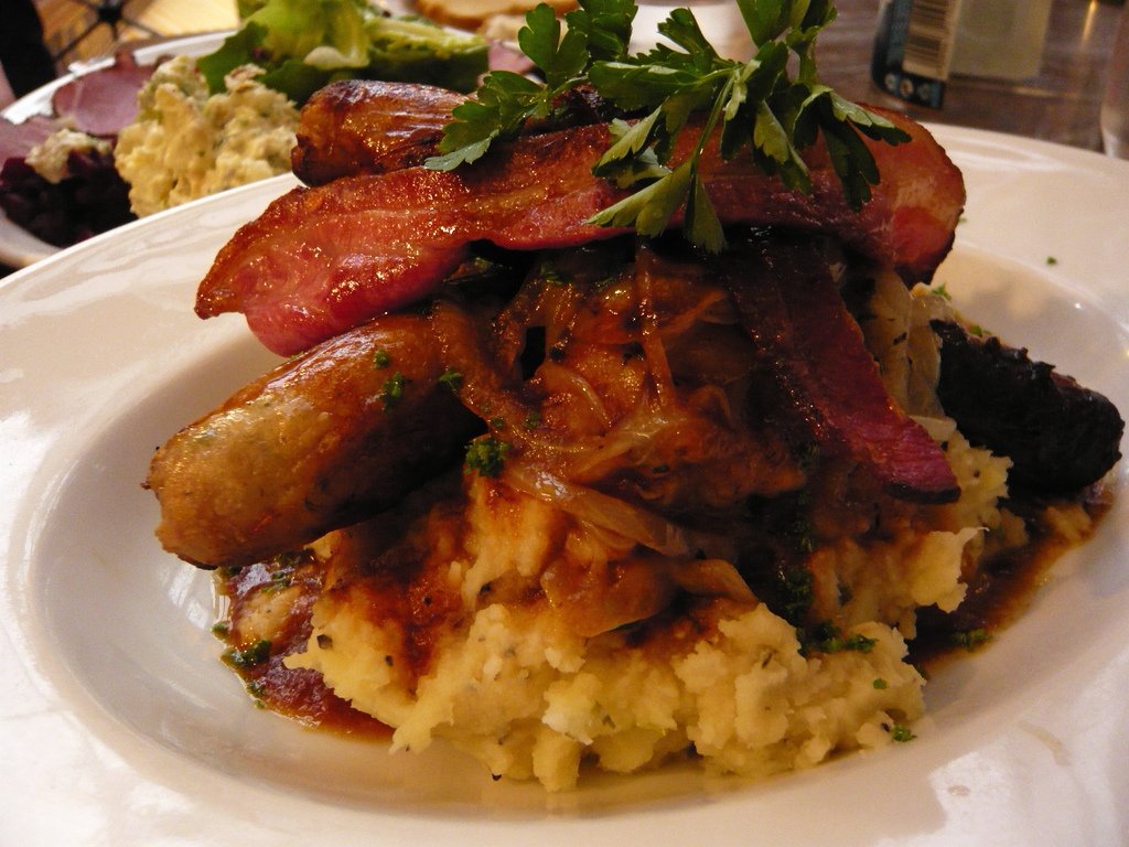Bangers and mash and bacon